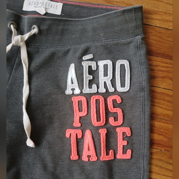 🧡Aeropostle gray joggers🧡 - Picture 3 of 7